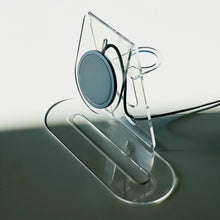 NS-2  — iPhone + Apple Watch charging stand