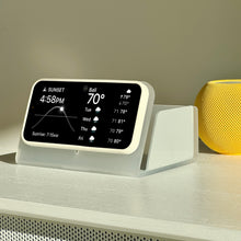 NS-B1 — Charging stand with storage