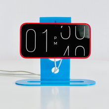 NS-2  — iPhone + Apple Watch charging stand