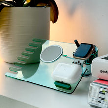 Ezl-05 — MagSafe 3-in-1 charging stand