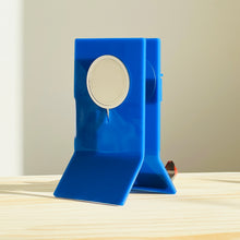 JPX-9 — Charging stand